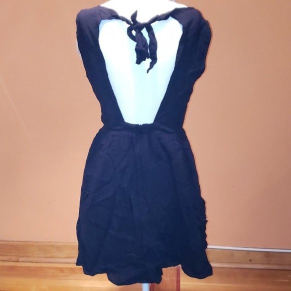 FOREVER 21 Baka beauty fit and flare dress size M - Picture 5 of 5